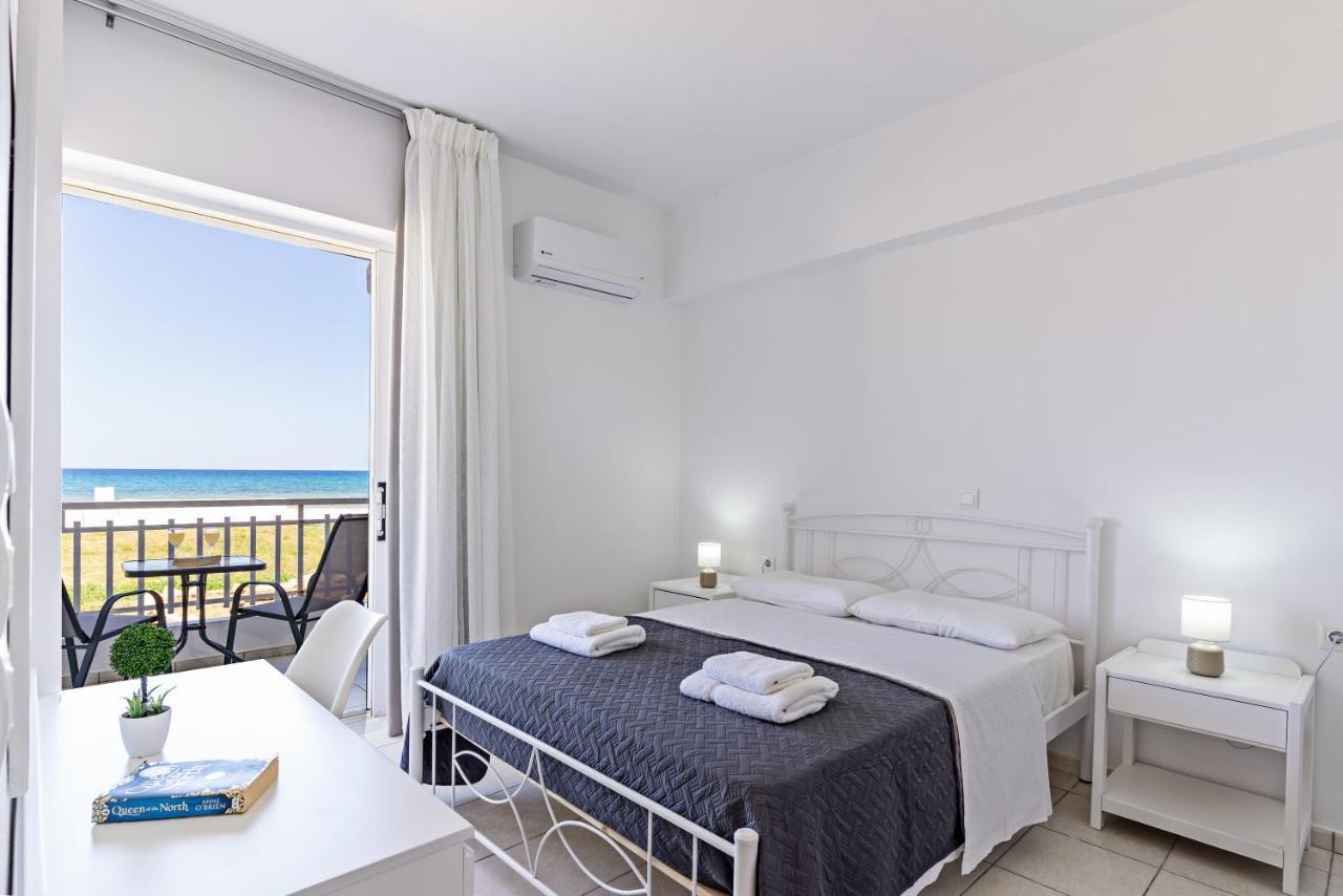 Azure Seaside Apts Magnisía Zewnętrze zdjęcie
