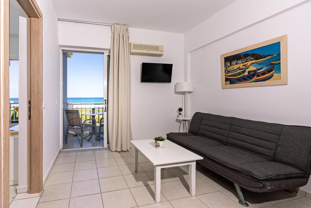 Azure Seaside Apts Magnisía Zewnętrze zdjęcie