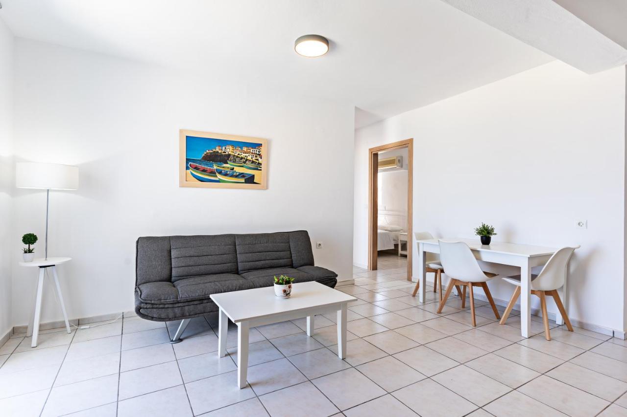 Azure Seaside Apts Magnisía Zewnętrze zdjęcie