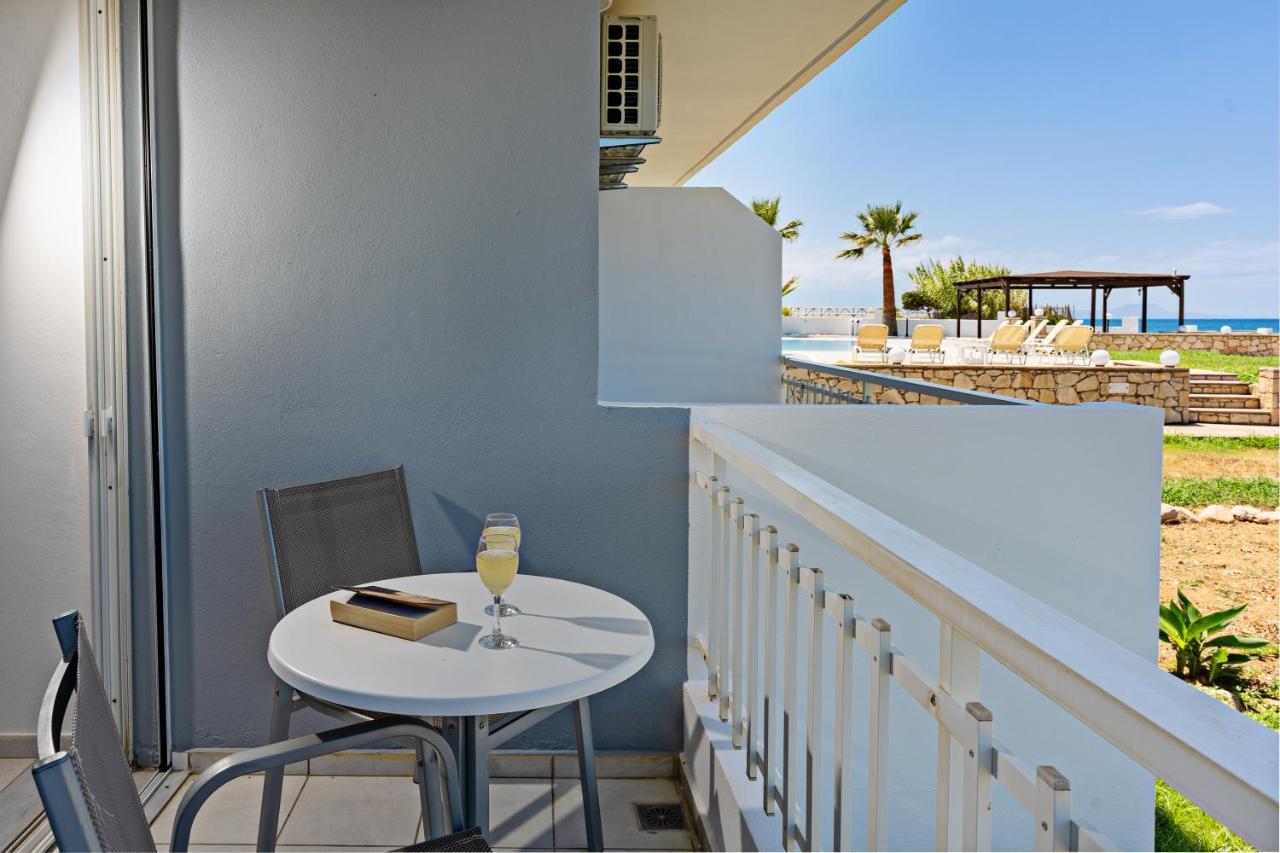 Azure Seaside Apts Magnisía Zewnętrze zdjęcie