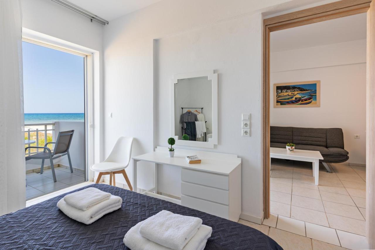 Azure Seaside Apts Magnisía Zewnętrze zdjęcie