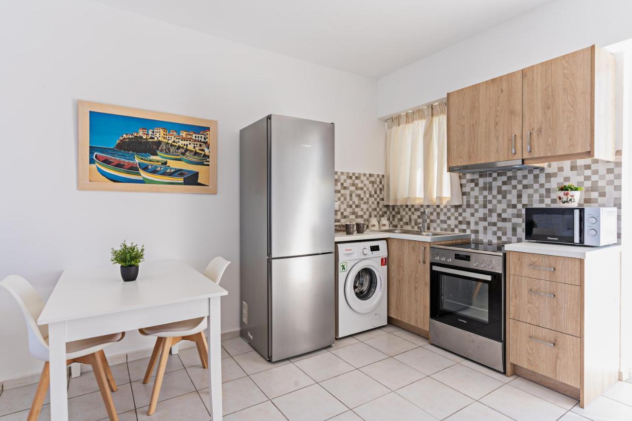 Azure Seaside Apts Magnisía Zewnętrze zdjęcie