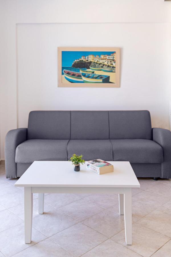 Azure Seaside Apts Magnisía Zewnętrze zdjęcie